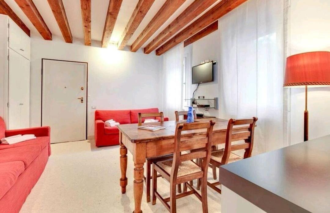 Pergola Apartment - Beautiful And Cozy Space On The Water Venedig Exteriör bild
