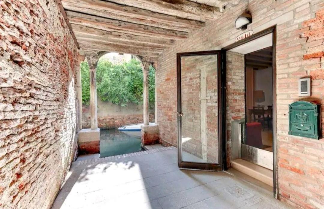 Pergola Apartment - Beautiful And Cozy Space On The Water Venedig Exteriör bild